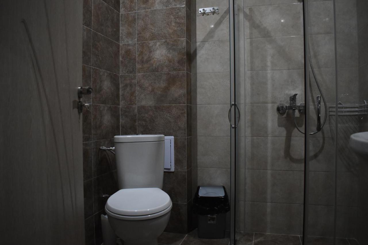 чинар Hotel Kirkovo (Kardzhali)